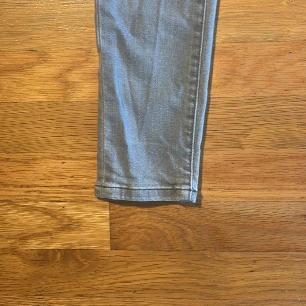 Joe's Jeans High Rise Meirabella Greywash Size 26
